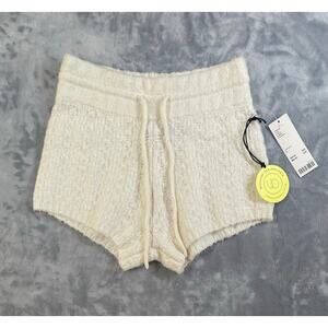 NWT Out From Under Urban Ivory chunky cable knit sweater high waist shorts S